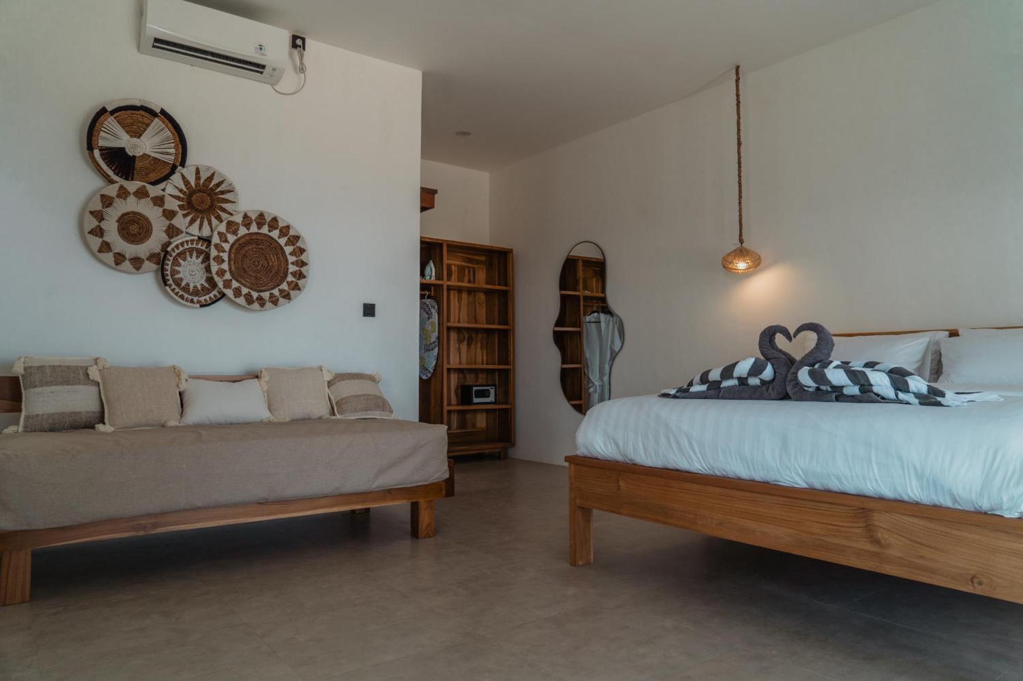 Sunscape Villa - Beachfront And Private Pool Gili Air Zewnętrze zdjęcie